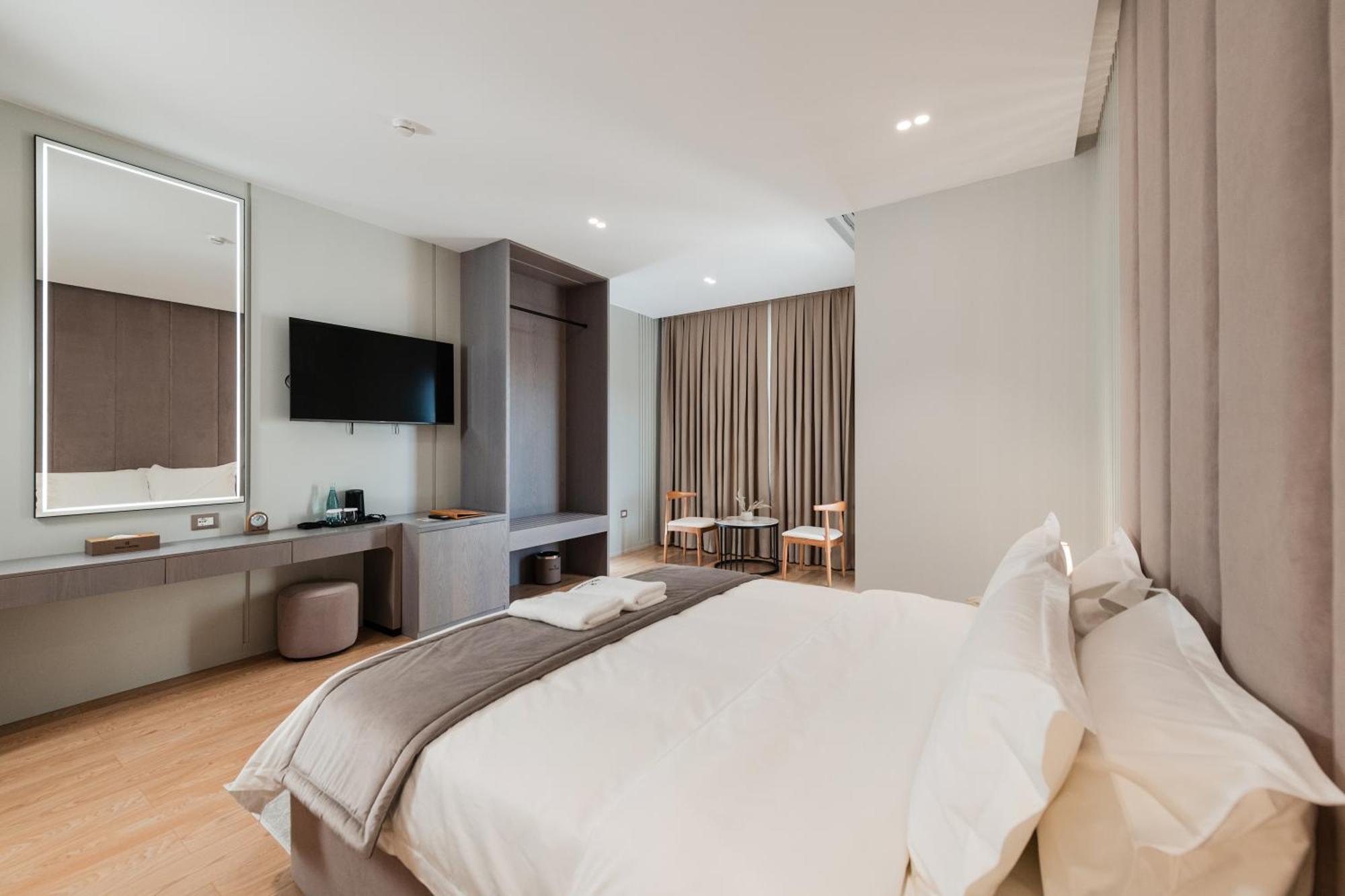 Troci Hotel Kamez Екстер'єр фото
