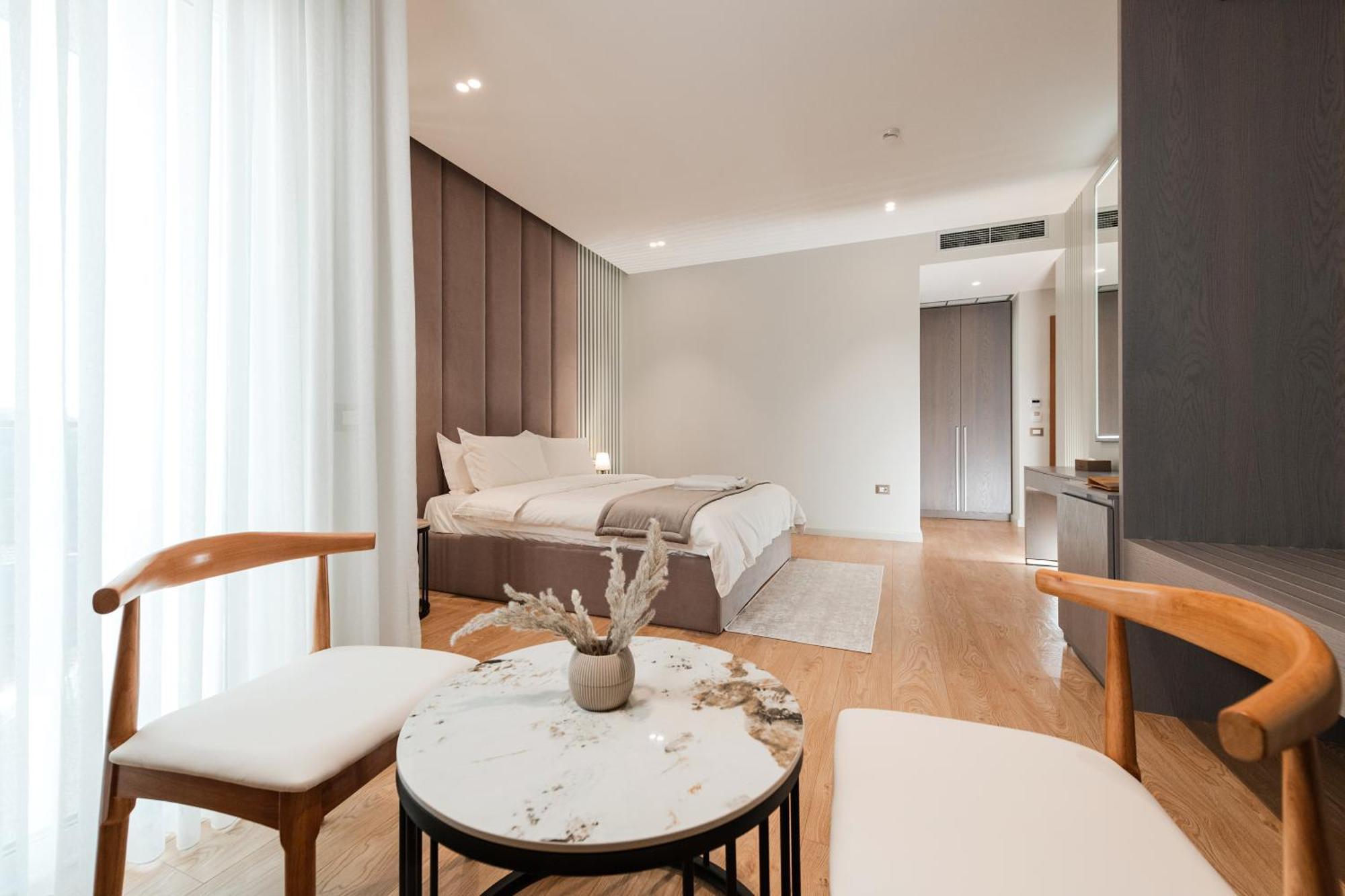 Troci Hotel Kamez Екстер'єр фото