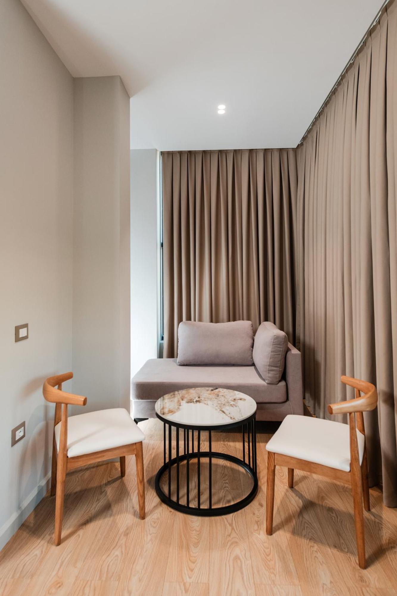 Troci Hotel Kamez Екстер'єр фото