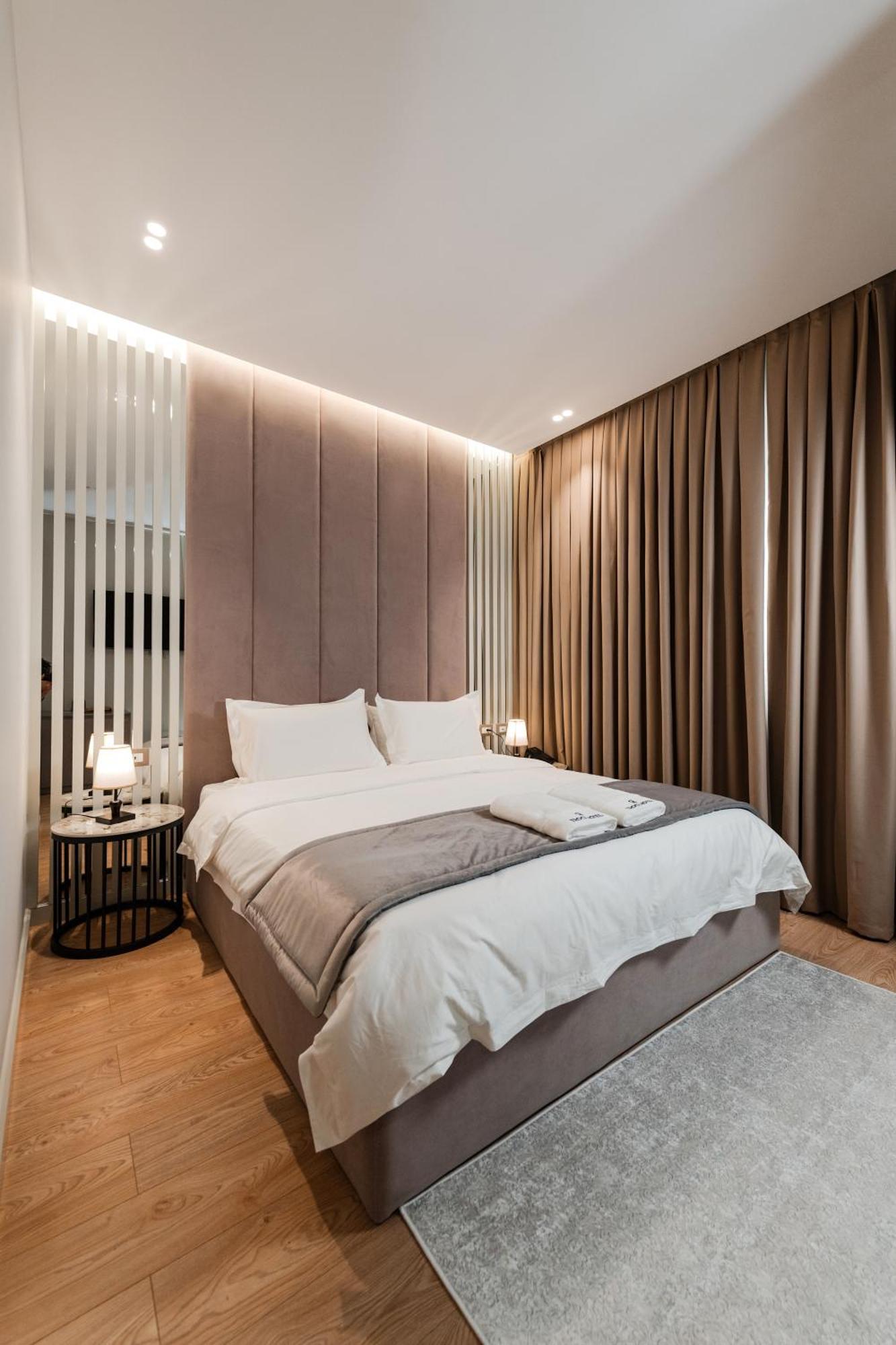 Troci Hotel Kamez Екстер'єр фото